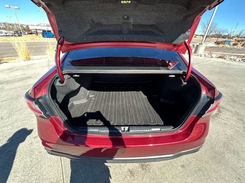 Used 2021 Subaru Legacy Limited image 29