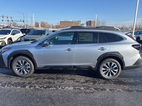 New 2025 Subaru Outback Touring XT image 5