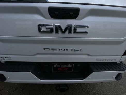 Certified 2025 GMC Sierra 2500 Denali Ultimate image 32