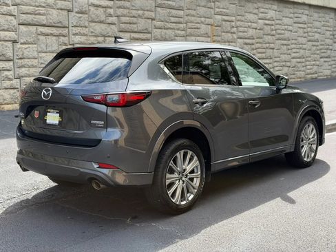 Used 2023 MAZDA CX-5 Signature AWD/4WD image 7