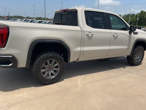 Used 2026 GMC Sierra 1500 AT4X AWD/4WD image 9