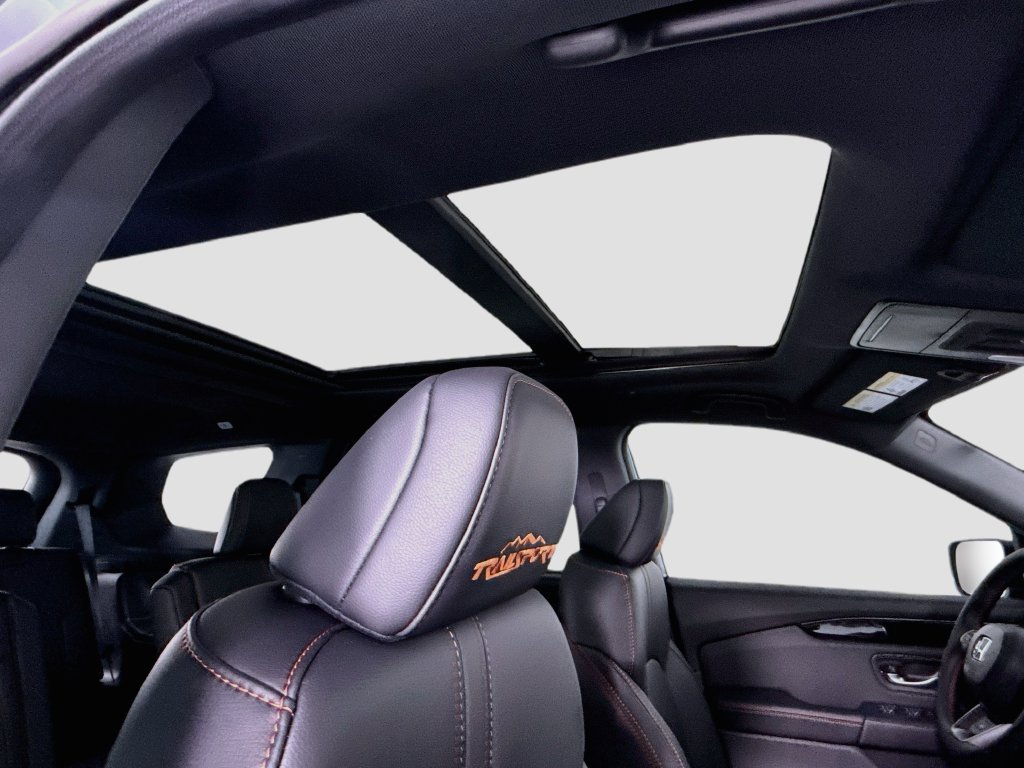 New 2026 Honda Pilot TrailSport image 18