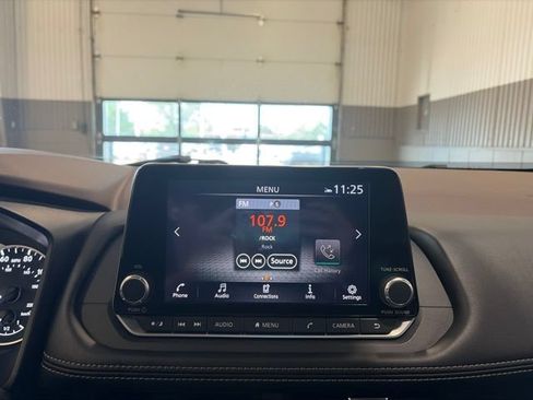 Certified 2023 Nissan Rogue SV AWD/4WD image 22