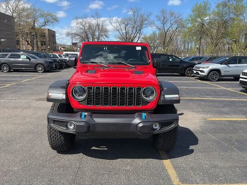 Certified 2025 Jeep Wrangler Unlimited Rubicon 4xe w/ Convenience Group image 2