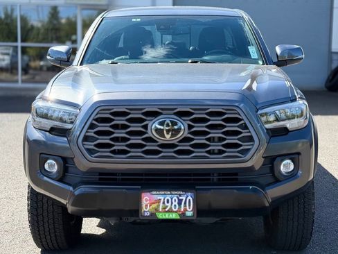 Certified 2023 Toyota Tacoma TRD Off-Road AWD/4WD image 8