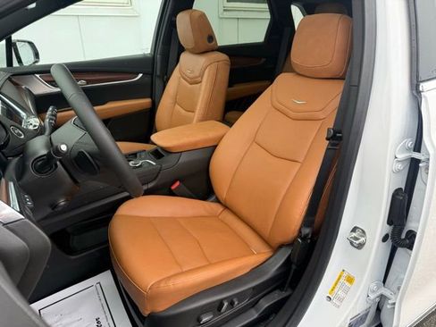 New 2026 Cadillac XT5 Premium Luxury w/ Driver Assist Package image 10