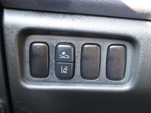 Used 2025 Mitsubishi Outlander Sport ES image 37