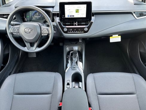 New 2026 Toyota Corolla LE image 4