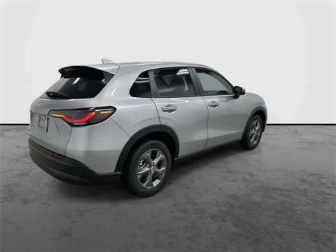 New 2026 Honda HR-V LX image 4