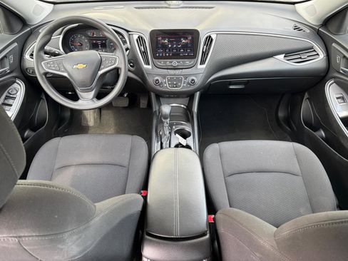 Used 2023 Chevrolet Malibu LT FWD image 10