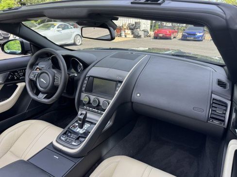 Used 2017 Jaguar F-TYPE S RWD image 32
