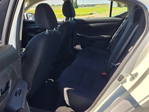 Used 2024 Nissan Sentra S FWD image 4