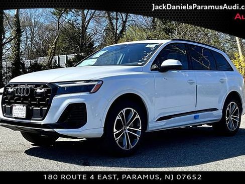 New 2026 Audi Q7 3.0T Premium AWD/4WD image 1