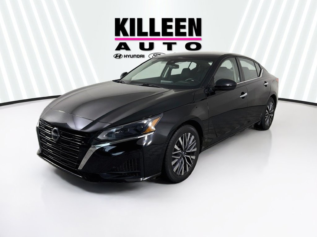 Used 2023 Nissan Altima 2.5 SV FWD image 3