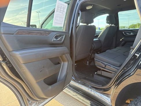 Used 2021 Chevrolet Tahoe 4WD w/ Remote Keyless Entry Package image 17