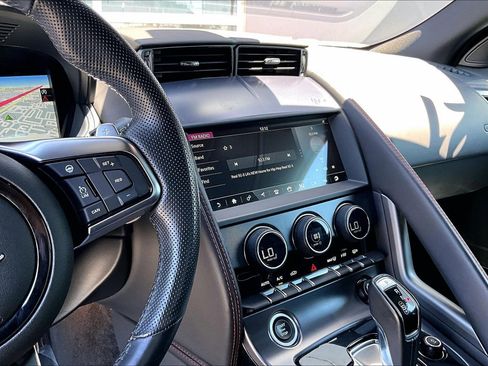 Used 2021 Jaguar F-TYPE R AWD/4WD image 6