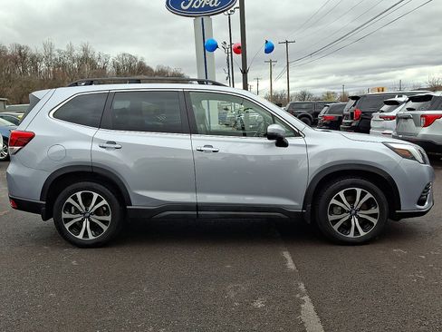 Used 2023 Subaru Forester Limited w/ Popular Package #2 image 12