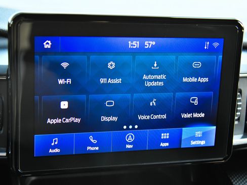 Used 2023 Ford Explorer ST-Line w/ Class IV Trailer Tow Package image 28