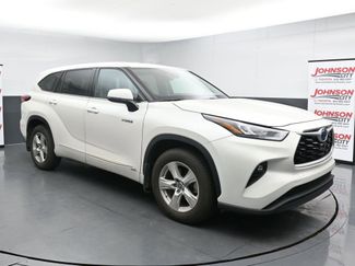 Used 2020 Toyota Highlander LE video 2