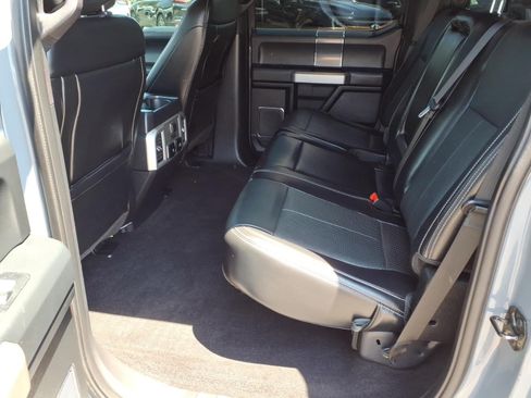 Certified 2019 Ford F150 Lariat w/ Equipment Group 502A Luxury AWD/4WD image 18