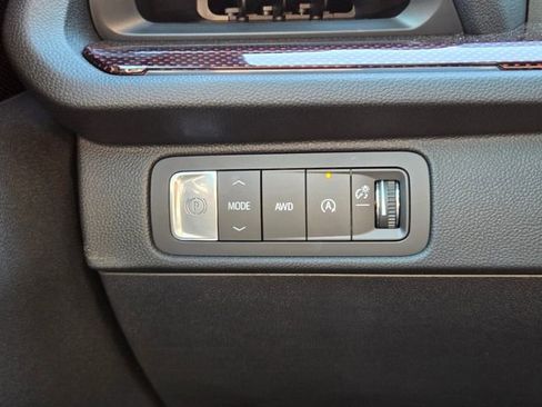 New 2026 Chevrolet Traverse Z71 w/ Driver Confidence Package image 31