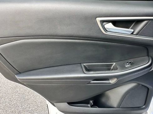 Used 2024 Ford Edge SEL image 21