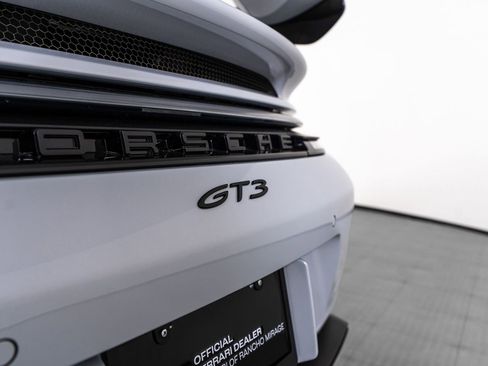 Used 2025 Porsche 911 GT3 RWD image 28