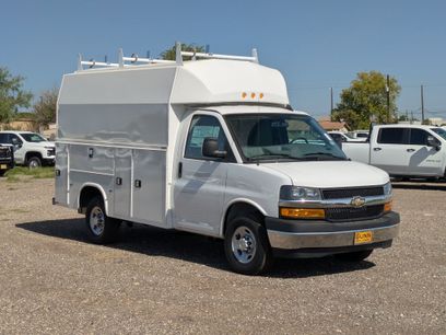 New 2024 Chevrolet Express 3500 w/ Power Convenience Package