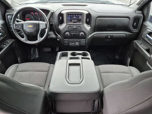 Certified 2025 Chevrolet Silverado 2500 Custom w/ Custom Value Package AWD/4WD image 18