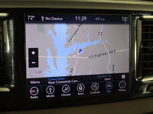 Used 2018 Chrysler Pacifica Touring-L FWD image 36