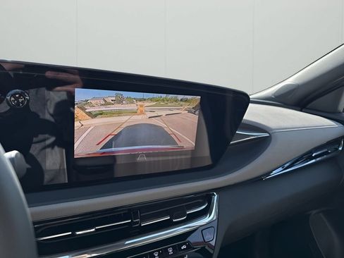 New 2026 Buick Envista Avenir FWD image 39