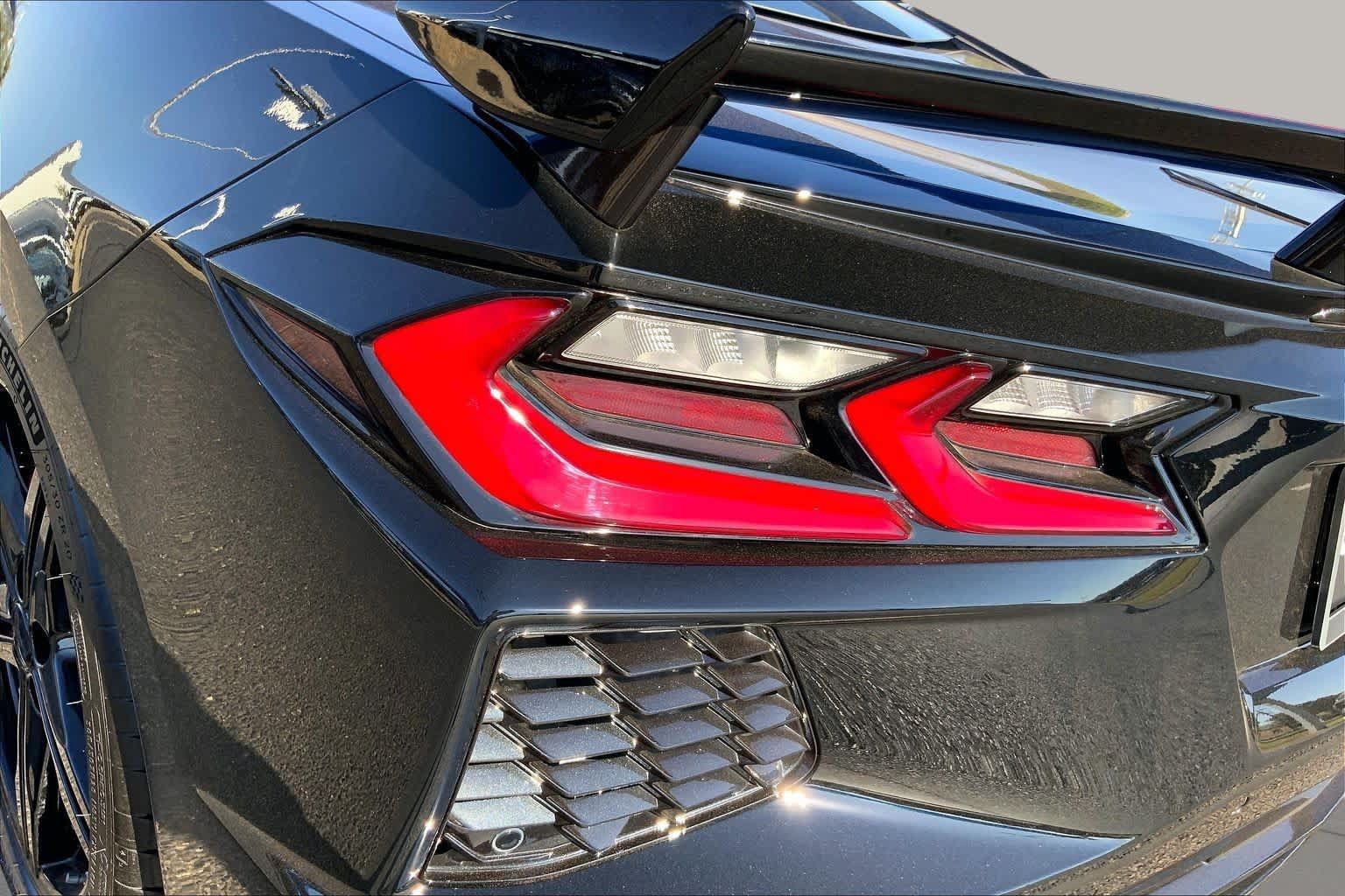 Certified 2026 Chevrolet Corvette Stingray Preferred Cpe w/ Z51 Performance Package RWD image 27