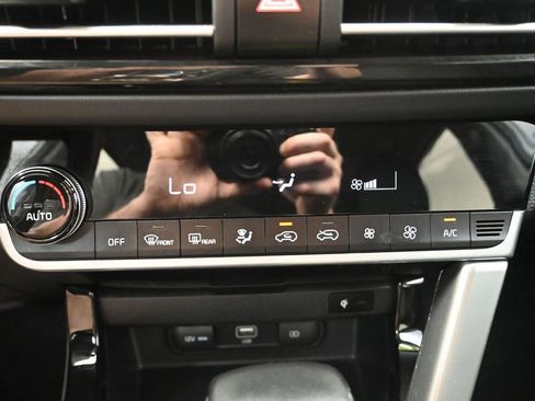 Certified 2021 Kia Seltos SX AWD/4WD image 22