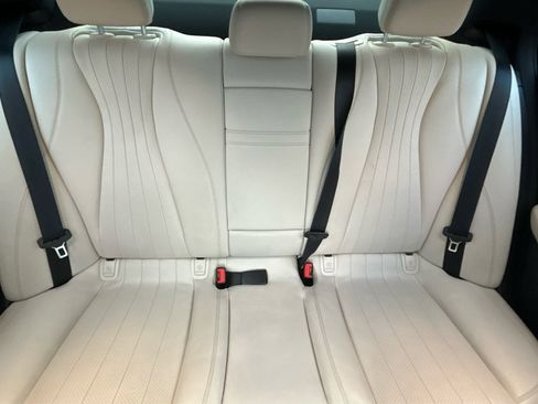 Used 2018 Mercedes-Benz E 300 image 22