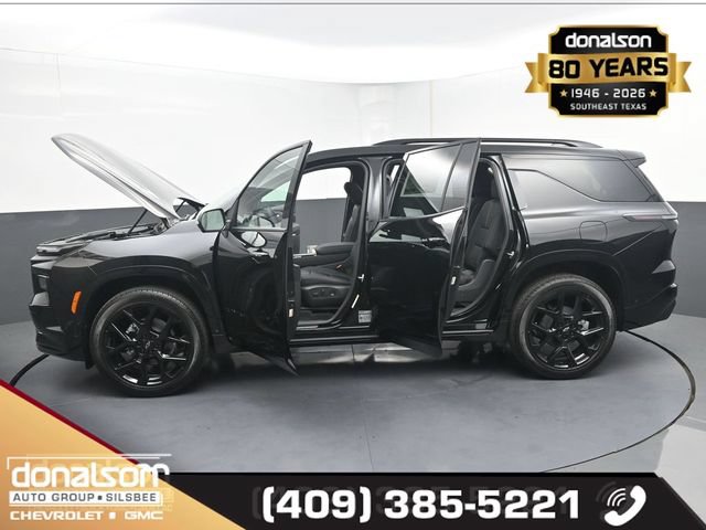 New 2026 Chevrolet Traverse RS w/ LPO, Floor Liner Package FWD image 24