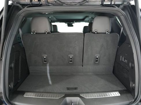 Used 2023 Chevrolet Tahoe RST image 10