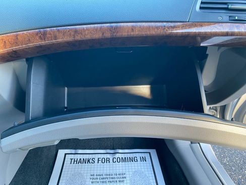 Used 2011 Honda Accord EX-L image 33