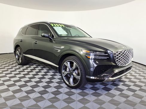Certified 2025 Genesis GV80 3.5T Prestige AWD/4WD image 3