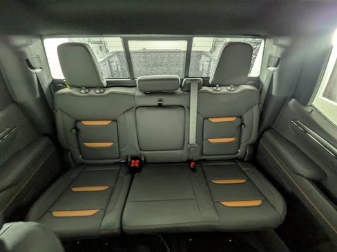 New 2026 GMC Sierra 1500 AT4 w/ AT4 Premium Package AWD/4WD image 30