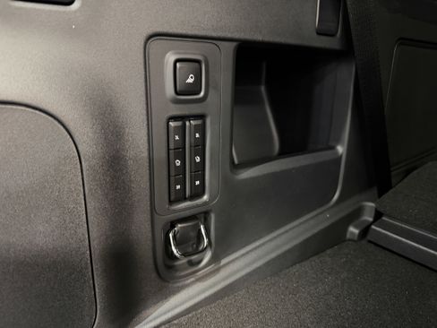 New 2026 Lincoln Navigator Reserve AWD/4WD image 29