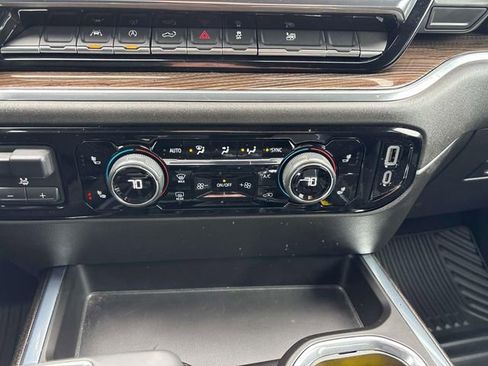 Used 2024 Chevrolet Silverado 1500 LT image 29