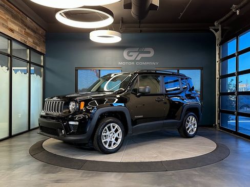 Used 2022 Jeep Renegade Latitude w/ Convenience Group image 7