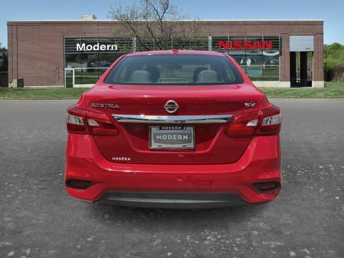 Used 2017 Nissan Sentra SV w/ Driver's Assist Package FWD image 3