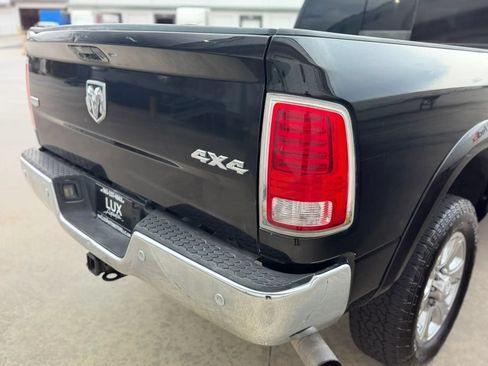 Used 2016 RAM 2500 Laramie AWD/4WD image 9