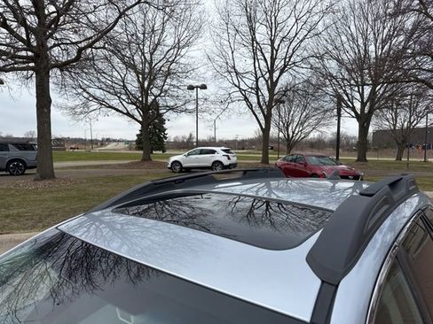 Used 2019 Subaru Outback 2.5i Limited image 4