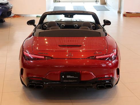 Used 2022 Mercedes-Benz SL 63 AMG 4MATIC image 41