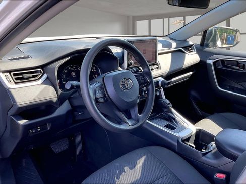 Used 2024 Toyota RAV4 LE image 17