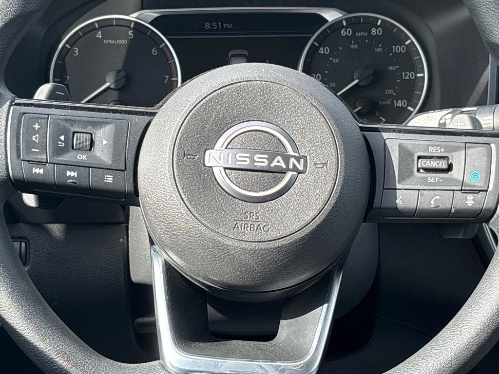 Used 2023 Nissan Rogue SV AWD/4WD image 19