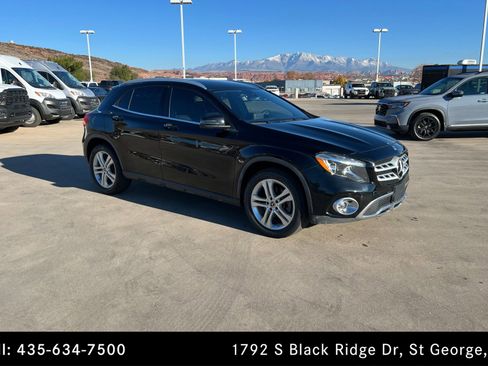 Used 2018 Mercedes-Benz GLA 250 w/ Premium Package image 7