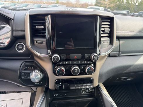Used 2019 RAM 1500 Laramie image 9